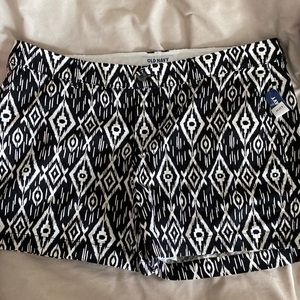 NWT Old Navy Aztec print shorts